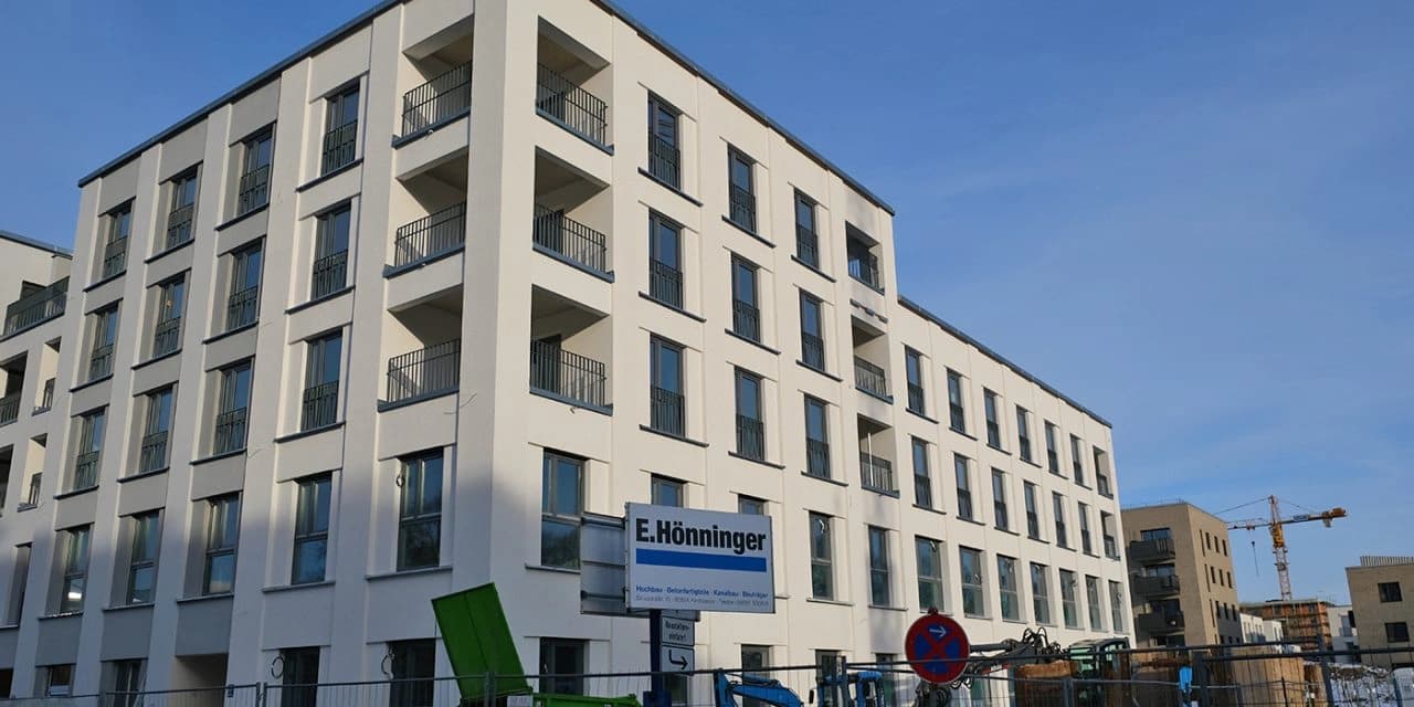 Mehrfamilienhaus mit Kita